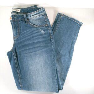 Maurices Women's Mid-Rise Distressed Skinny True Blue Jeans Size 30x28